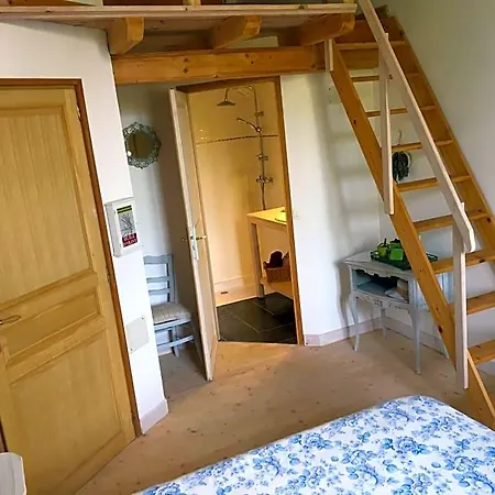 Les D'hotes De Laurette Bed & Breakfast 3*