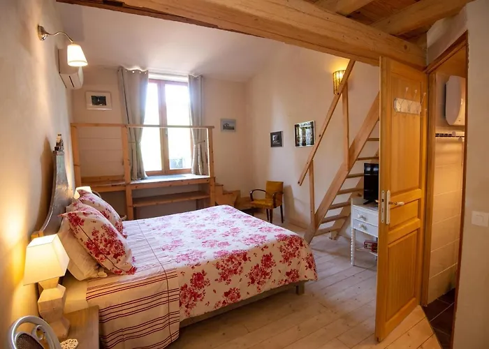 Les D'hotes De Laurette 3*