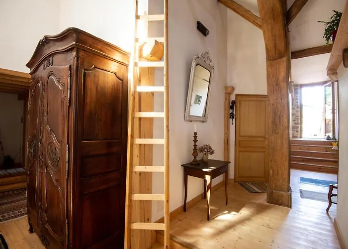 Les D'hotes De Laurette Bertrambois